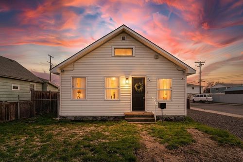 1708 E Tilsley Pl, Spokane, WA, 99207-5257 | Card Image