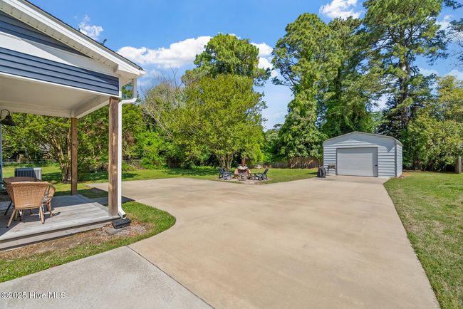 1608 Forrest Dr, House other with 3 bedrooms, 2 bathrooms and 1 parking in Elizabeth City NC | Image 7