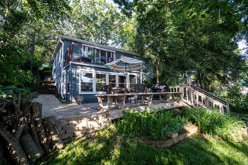 S107W34898 S Shore Drive, Eagle, WI, 53149 | Card Image