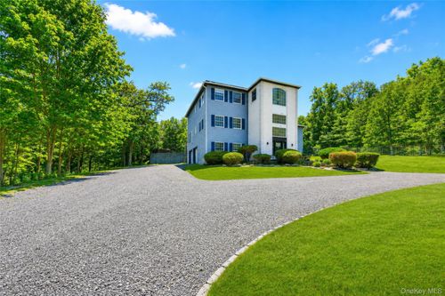 49 Stone Mountain Trl, Chester, NY, 10918-1737 | Card Image