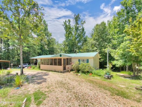 51 Rock Rd, Hattiesburg, MS, 39401-9456 | Card Image