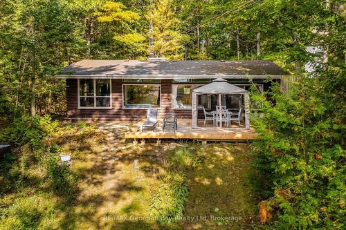 100 Nottawaga Dr, Tiny, ON, L0L2J0 | Card Image
