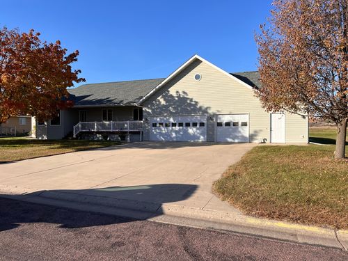 500 Mork St, Lake Benton, MN, 56149-1503 | Card Image