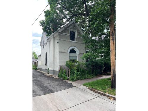 819 27th St, Denver, CO, 80205-2639 | Card Image