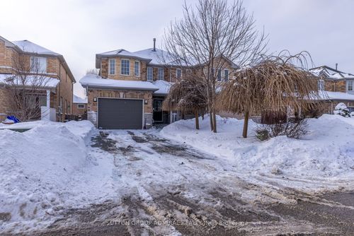 119 Foxfield Cres, Concord, ON, L4K5E7 | Card Image