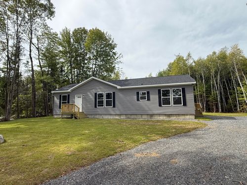 4 Willis Road, Benton, ME, 04901 | Card Image