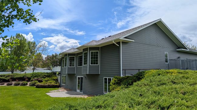 Rear/Side of Home | Image 15