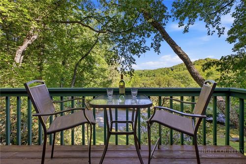 504-140 Lindale Rdg, Boone, NC, 28607-8799 | Card Image