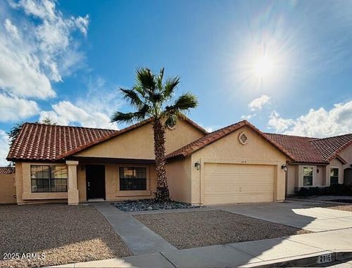 2715 E Rockledge Rd, Phoenix, AZ, 85048-8901 | Card Image