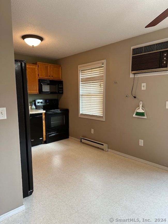 UNIT-96 - 1 Abbott Rd, Condo with 2 bedrooms, 2 bathrooms and 2 parking in Ellington CT | Image 11