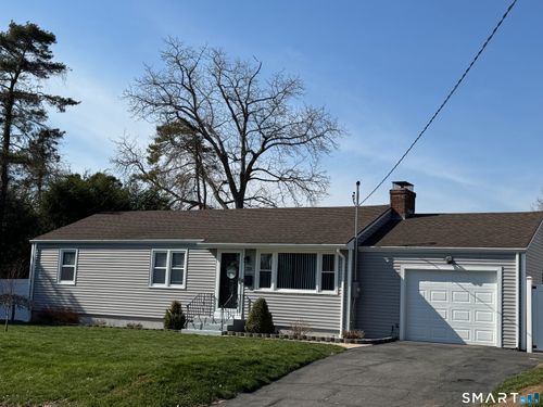 228 John St, Newington, CT, 06111-4362 | Card Image