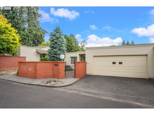 16570 Sw Monaco Ln, King City, OR, 97224-2316 | Card Image