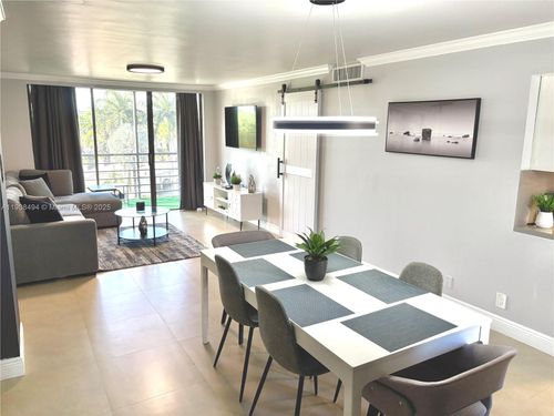 apt-501-20500 W Country Club Dr, Aventura, FL, 33180-1619 | Card Image