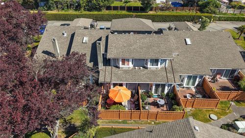 23-2070 Amelia Ave, Sidney, BC, V8L4X6 | Card Image