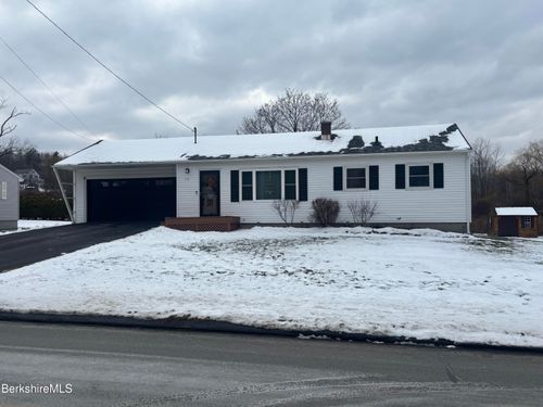 115 Luce Rd, Williamstown, MA, 01267-2918 | Card Image