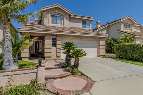 981 S Dylan Way, Anaheim, CA, 92808 | Card Image