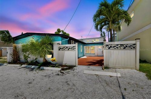 14906 N Bayshore Dr, MADEIRA BEACH, FL, 33708-2144 | Card Image