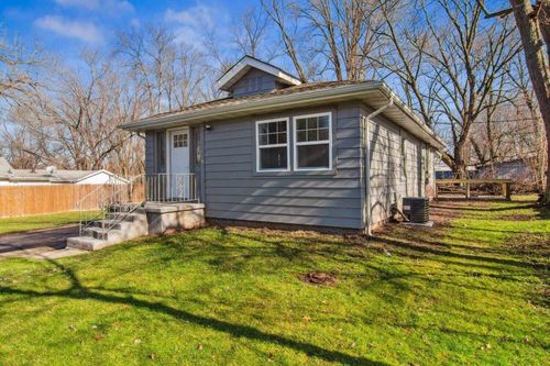 4408 Ostedt Dr, Valparaiso, IN, 46383-1516 | Card Image