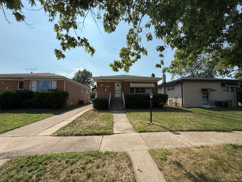 530 Bensley Ave, Calumet City, IL, 60409-3202 | Card Image