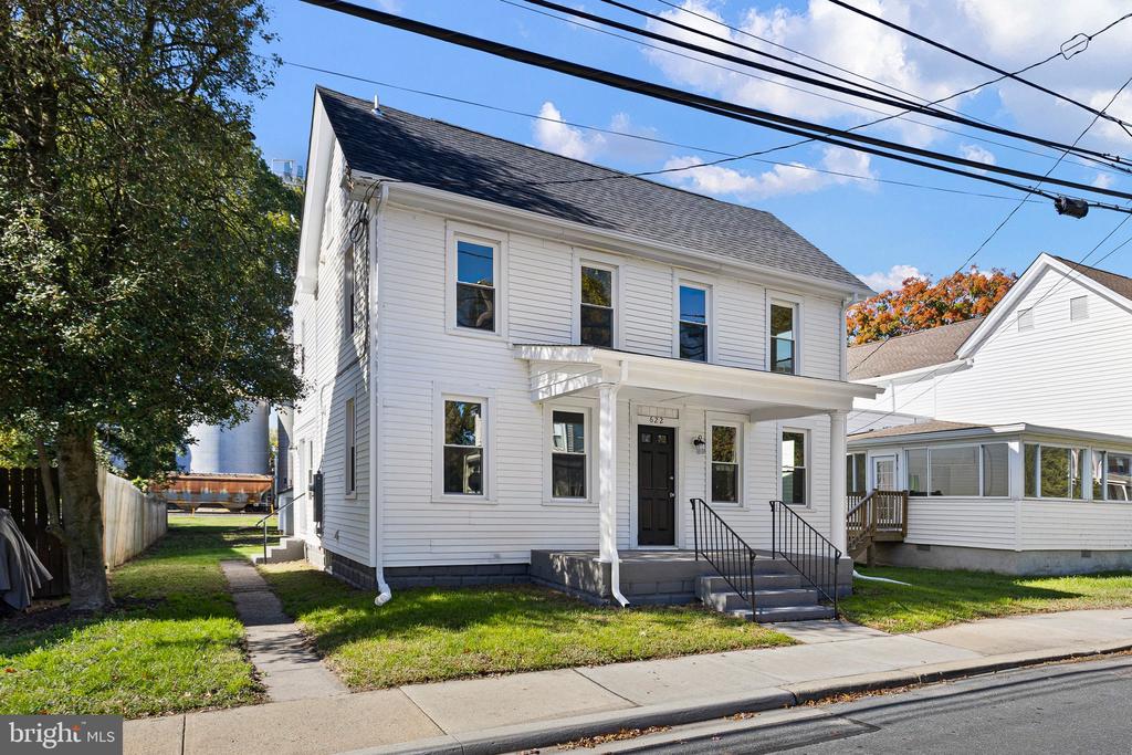 Residential in TOWNSEND 3