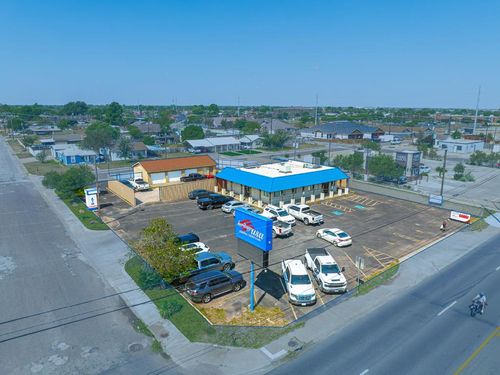 2001 N Big Spring St, Midland, TX, 79705-8820 | Card Image