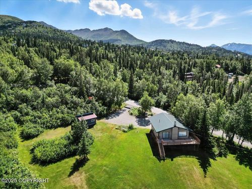 5801 Bluebell Dr, Anchorage, AK, 99516-5706 | Card Image