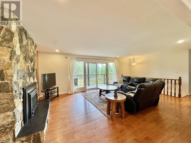 5023 Block Dr, House other with 4 bedrooms, 3 bathrooms and null parking in 108 Mile Ranch BC | Image 15