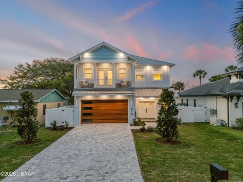 210 Due East St, NEW SMYRNA BEACH, FL, 32169-2411 | Card Image