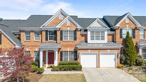 412 Eberle Way, Matthews, NC, 28105-1620 | Card Image