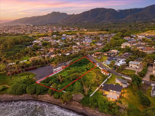 146 Lower Waiehu Beach Rd, Wailuku, HI, 96793-9722 | Card Image