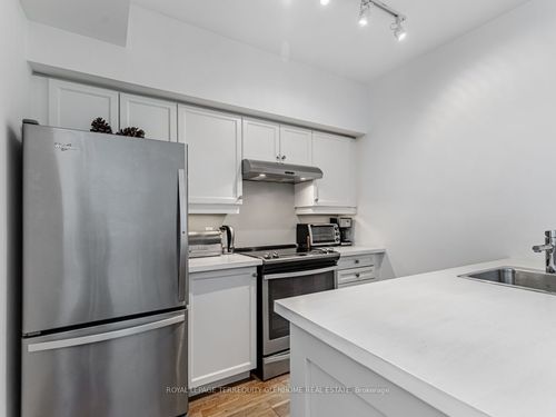 45 Shaftesbury Ave, Toronto, ON, M4T3B3 | Card Image