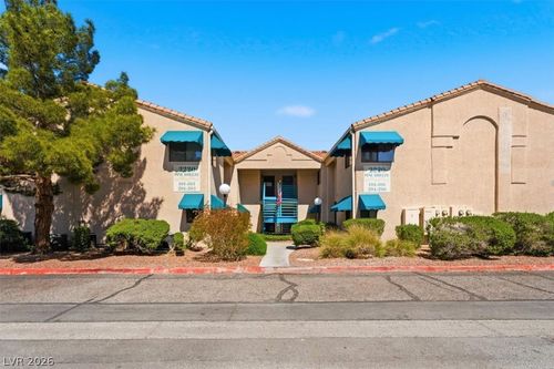 102-2220 Pine Breeze Ln, Las Vegas, NV, 89119-7822 | Card Image
