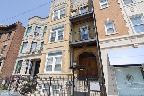 b-3044 W North Ave, Chicago, IL, 60647-6461 | Card Image