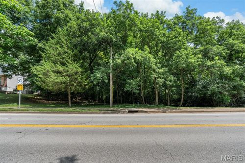 908 Hanna Rd, Manchester, MO, 63021-6802 | Card Image