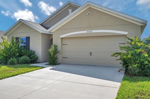 30732 Summer Sun Loop, Wesley Chapel, FL, 33545-5161 | Card Image