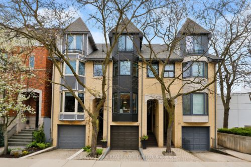 22 Berryman St, Toronto, ON, M5R1M6 | Card Image