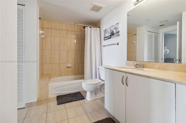 APT-4604 - 1750 N Bayshore Dr, Condo with 1 bedrooms, 1 bathrooms and null parking in Miami FL | Image 10