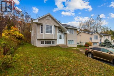 16 Leslie St, House other with 4 bedrooms, 3 bathrooms and null parking in Clarenville NL | Image 2