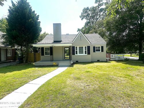 309 Broad St W, Wilson, NC, 27893-3820 | Card Image