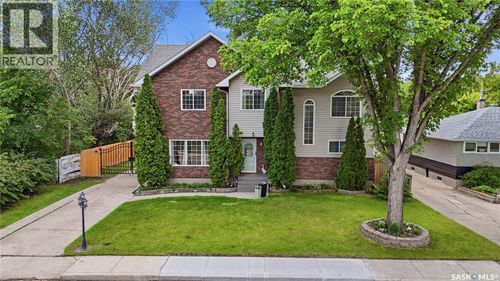87 Yarnton Cres, Regina, SK, S4R4A4 | Card Image