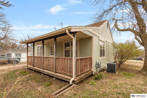 6073 Franklin St, Omaha, NE, 68104-4853 | Card Image