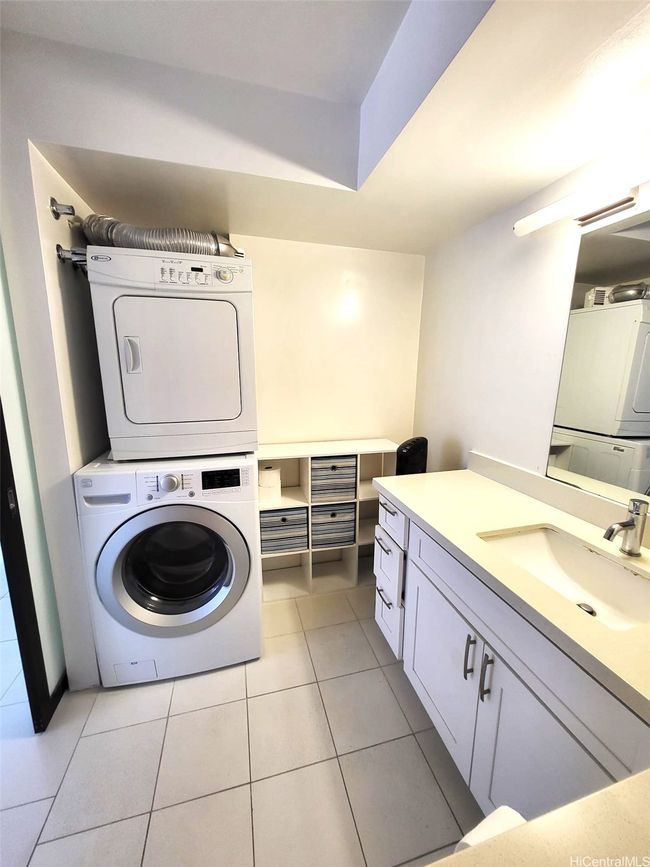 APT-3404 - 411 Hobron Ln, House other with 1 bedrooms, 1 bathrooms and 1 parking in Honolulu HI | Image 7