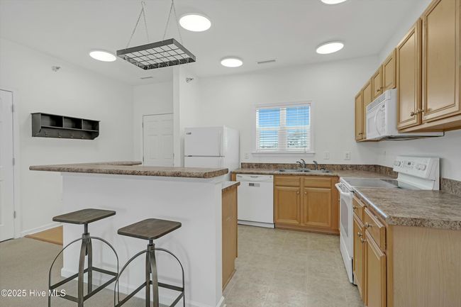 UNIT-12 - 4132 Vanessa Dr Se, Condo with 2 bedrooms, 2 bathrooms and 1 parking in Southport NC | Image 8