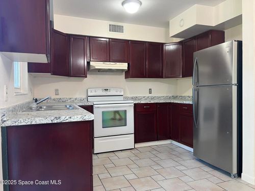 130 Moore Ave, Merritt Island, FL, 32952-4960 | Card Image