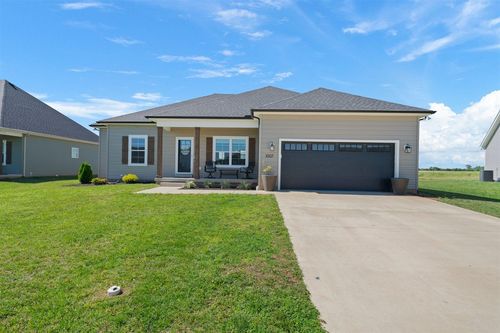 1007 Osborne Ct, Franklin, KY, 42134-8315 | Card Image