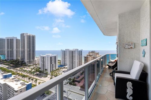 2209-1945 S Ocean Dr, Hallandale Beach, FL, 33009-6061 | Card Image