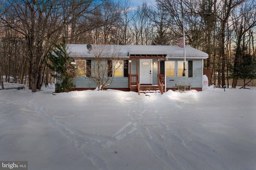 10 White Birch Way, ALBRIGHTSVILLE, PA, 18210-3840 | Card Image