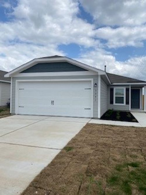 3991 Trail De Paris, New Braunfels, TX, 78132-0301 | Card Image