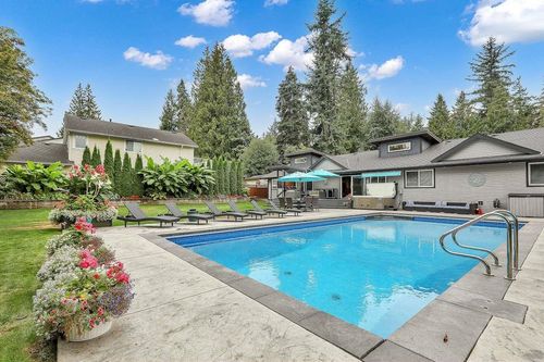 4930 196 St, Langley, BC, V3A1A3 | Card Image