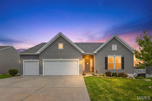 440 Rocky Mountain Dr, Troy, MO, 63379-2618 | Card Image